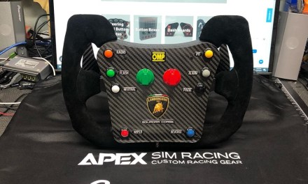 Volant Lamborghini Super Troféo chez APEX SIM RACING