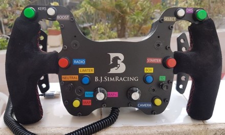 Superbe volant signé BJ SIMRACING