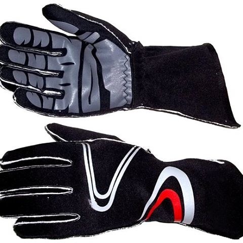 Des gants pas virtuels pour Fast Track Sim