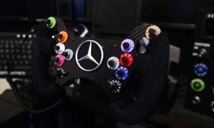 Volant Mercedes AMG GT3 par F1SIMGAMES