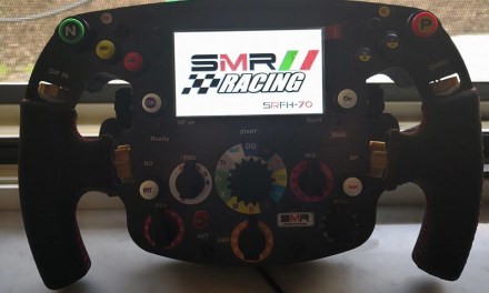 Un nouveau volant pour SpeedMax Racing : Le SFRH70