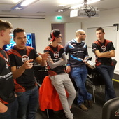 Thrustmaster TS PC Racer - Unboxing &amp; présentation du nouveau volant - The Racing Line
