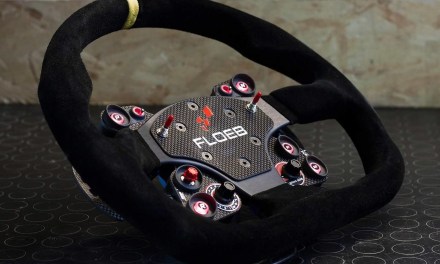Des reviews en préparation chez Floeb avec les derniers volants de Turn Racing & Cube controls