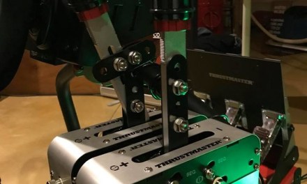 Un combiné Handbrake / Shifter pour Thrustmaster et Sparco : Le TSS