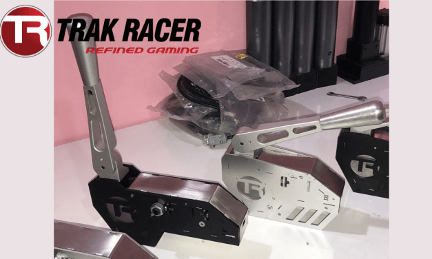 Shifter et Handbrake en préparation pour TRAK RACER